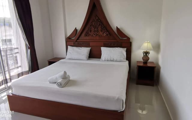 Sure Guesthouse - photo 4