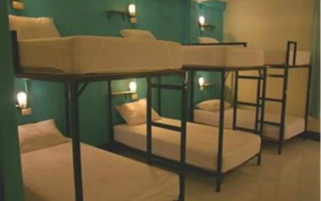 Patong Backpacker Hostel - photo 2