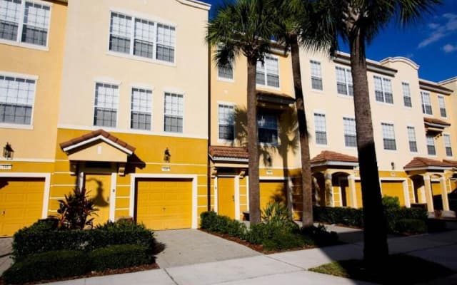 Vista Cay Apartments - photo 4