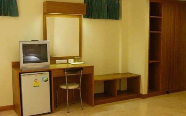 Sunwest Apartment - photo 4