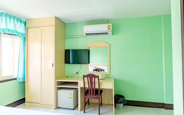 Woodlands Inn - photo 4
