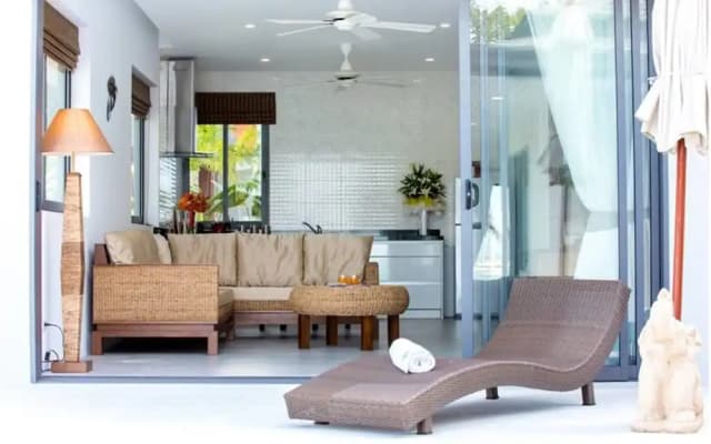 7 Bed Beautiful Beach Front Villa - photo 3
