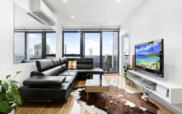 ZEE, 2BDR Southbank Apartment - photo 3