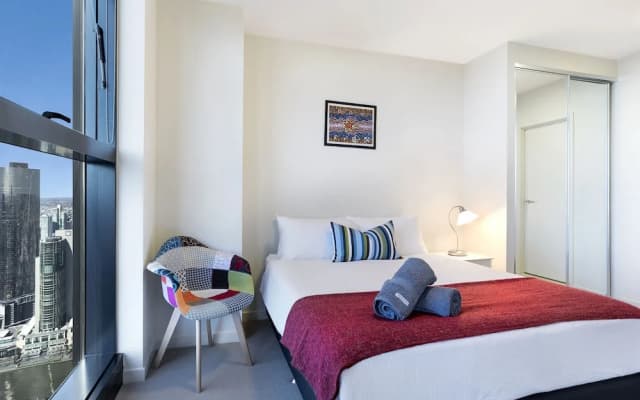 Collins Accommodation - photo 4