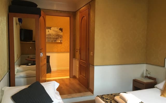 iH Hotels Piazza di Spagna View - Luxury Guest House - photo 2