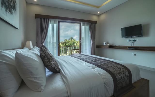 Putih DCarik Ubud - photo 2