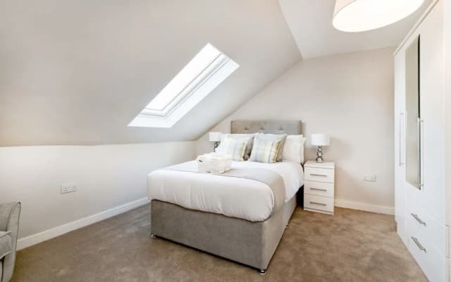 Stunning Interior Designed Apartment - photo 2