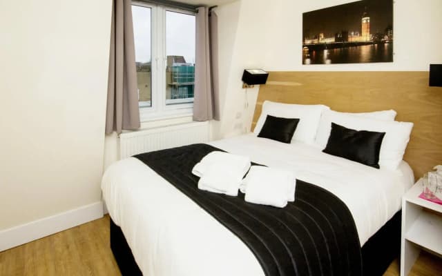 Finsbury Serviced Apartments - photo 2