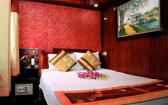 Halong Dragon Cruise - photo 4