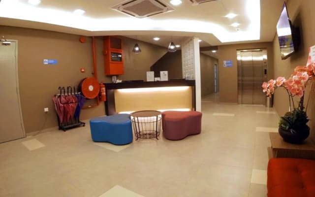 U Design Hotel Kuala Lipis - photo 2