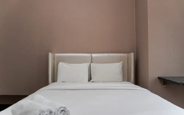 Fabulous 2BR Lucky Tower Apartment - photo 2