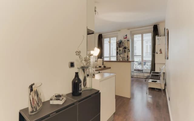 Artsy Flat for 2 Near Opera - photo 5
