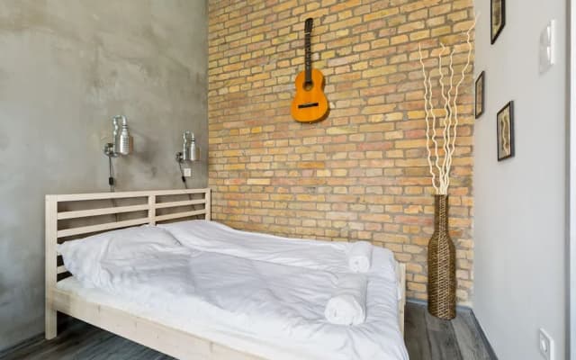 Downtown Studio Apartment - photo 5