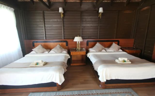 The Manor Beach Resort - photo 2