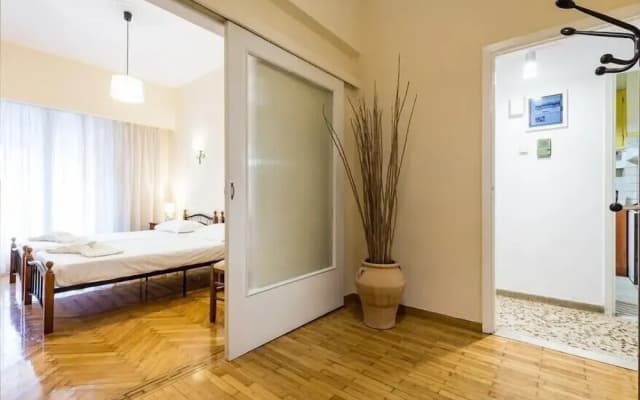 Spacious apartment with 3 bedrooms in City Center - photo 4