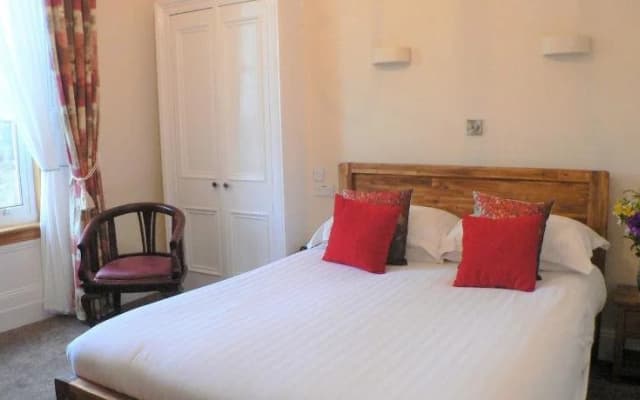 Straven Guest House - photo 2