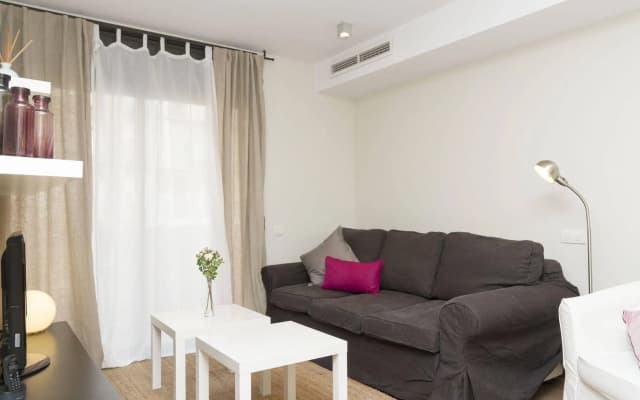 Paralelo Apartments - photo 2