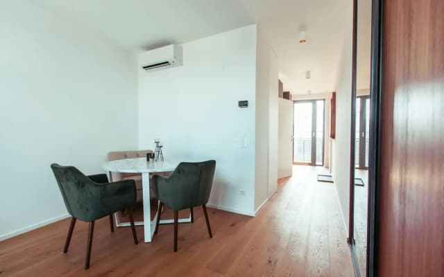 Triangle City Apartment - photo 2