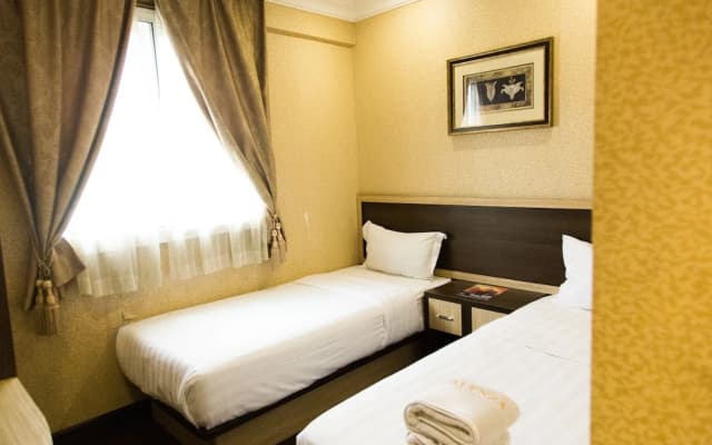 Sahabat Guesthouse - photo 5