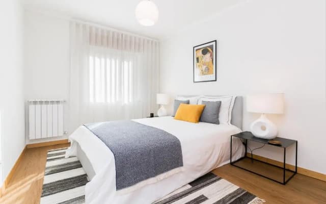Premium Flat in Upscale Area, Balcony, Parking - photo 4