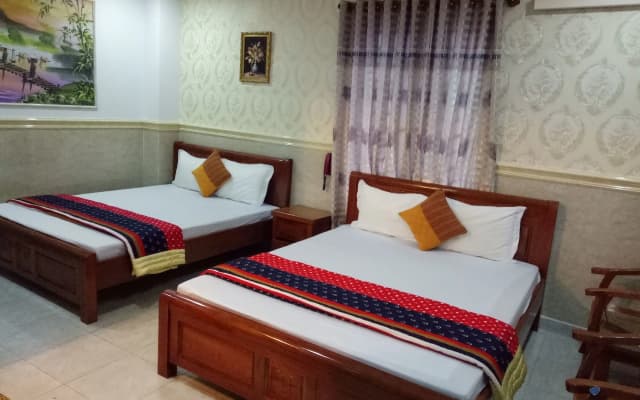 Duc Long Hotel - photo 2