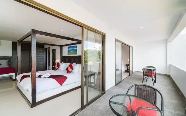 Villa Rich Seaview - photo 4