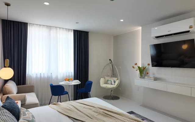 Azure Bloom Studio at  Nai Harn Beach Flat - photo 5