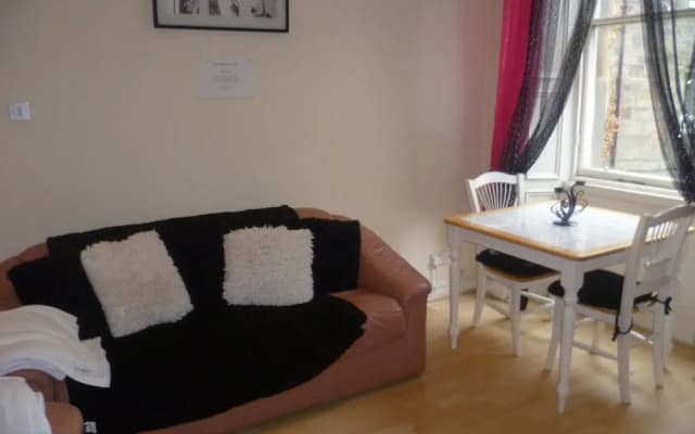 Tony Asga - Asga Apartment - photo 4