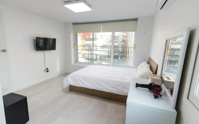 Kpop Haus - photo 3