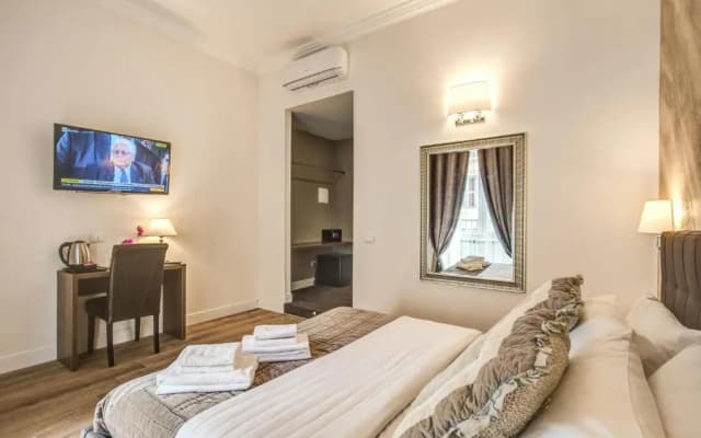 River Luxury Suites - photo 3