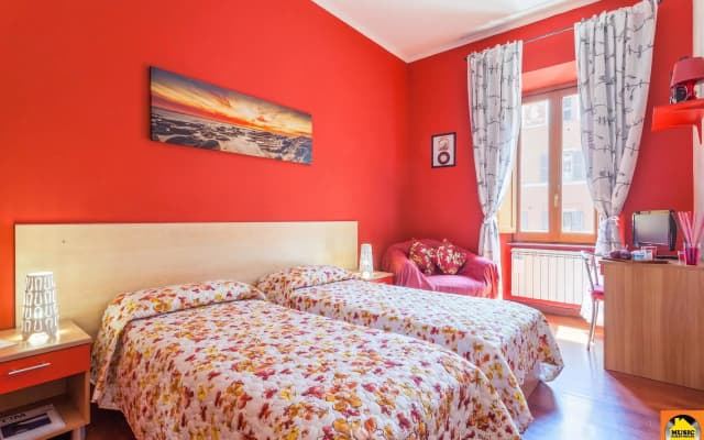 Music Guesthouse B&B - photo 2