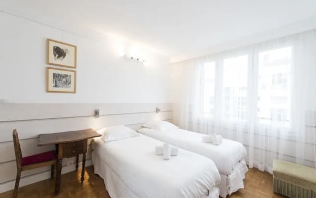 Apartment near Pont de Grenelle - photo 5
