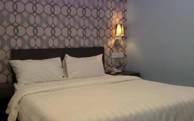Hotel Q Inn - photo 3
