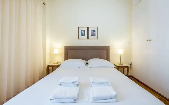 Chic flat in Kolonaki next to American Embassy - photo 2