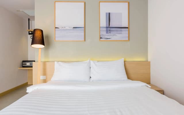 Snoozz Hotel - Hostel - photo 3