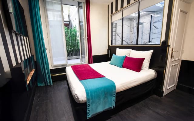 Peyris Opera Hotel - photo 5