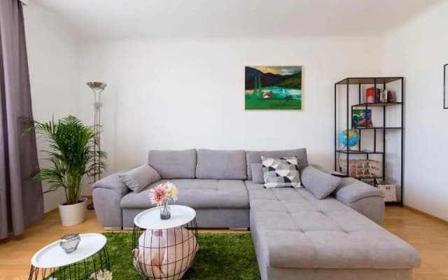 Apartment Rudolfsplatz Check in 15h to 22h Only - photo 4