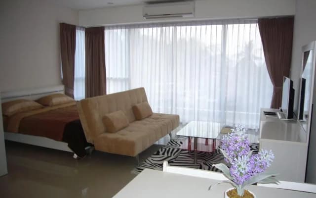 Chic Condo Unit A303, A306, A307, A308, A406 - photo 5