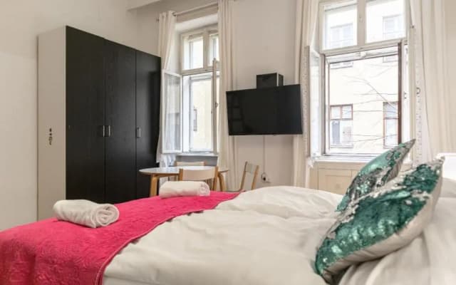 Optimal Apartment, 5 Persons, Long Stay Discount - photo 3