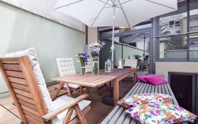 My Space Barcelona Pool Garden Apartments - photo 4