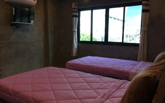 STaY HomeTeL Chiangmai - photo 2