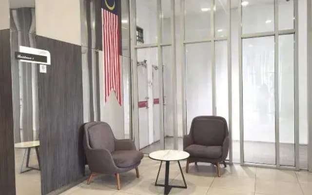 Spacious unit beside KL Gateway Mall - photo 5