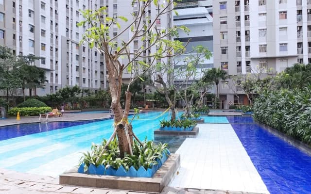 Homey And Fully Furnished Studio At Green Bay Pluit Apartment - photo 3