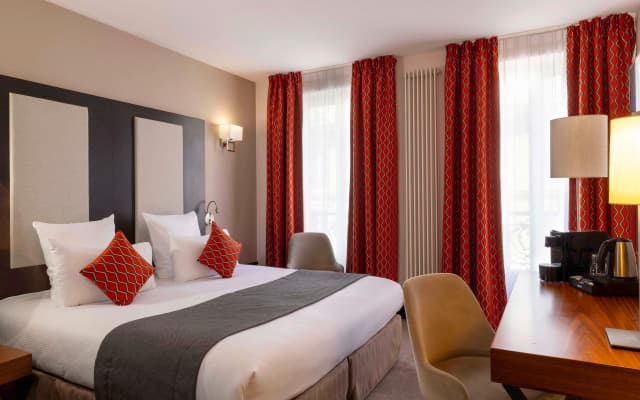 Hôtel Elysées Bassano - photo 4