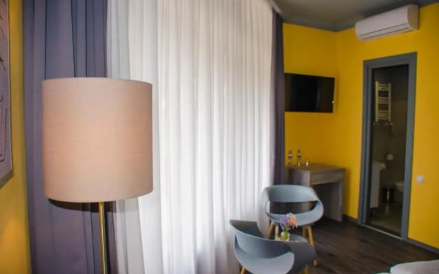 Atoneli Hotel - photo 3