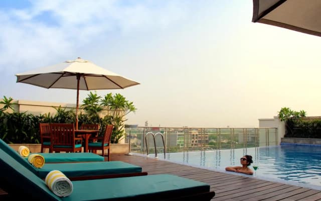 Lemon Tree Premier, City Centre, Gurugram - photo 3