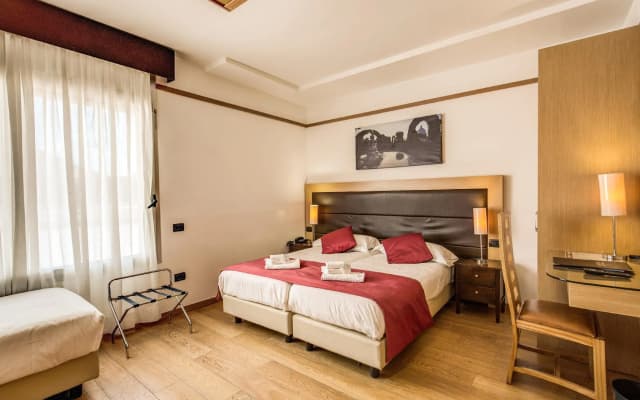 Ginevra Palace Hotel - photo 3