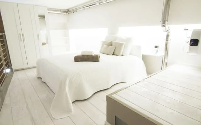Alessias Flat Piazza Prealpi 3 - photo 2