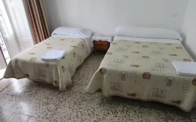 Hostal Ruano - photo 4