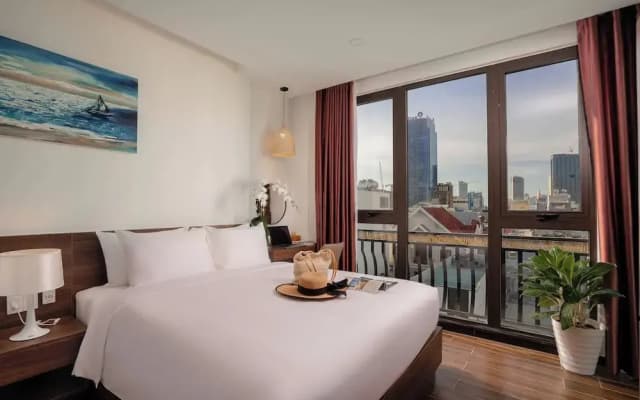 Dragon View Riverfront Hotel by Haviland - photo 3